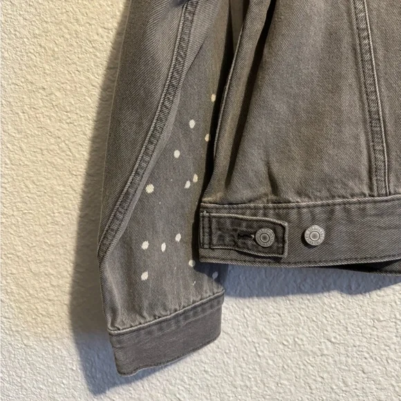NEW Levi’s Paint Splatter Denim Trucker Jacket Gray Women’s L - Picture 6 of 9